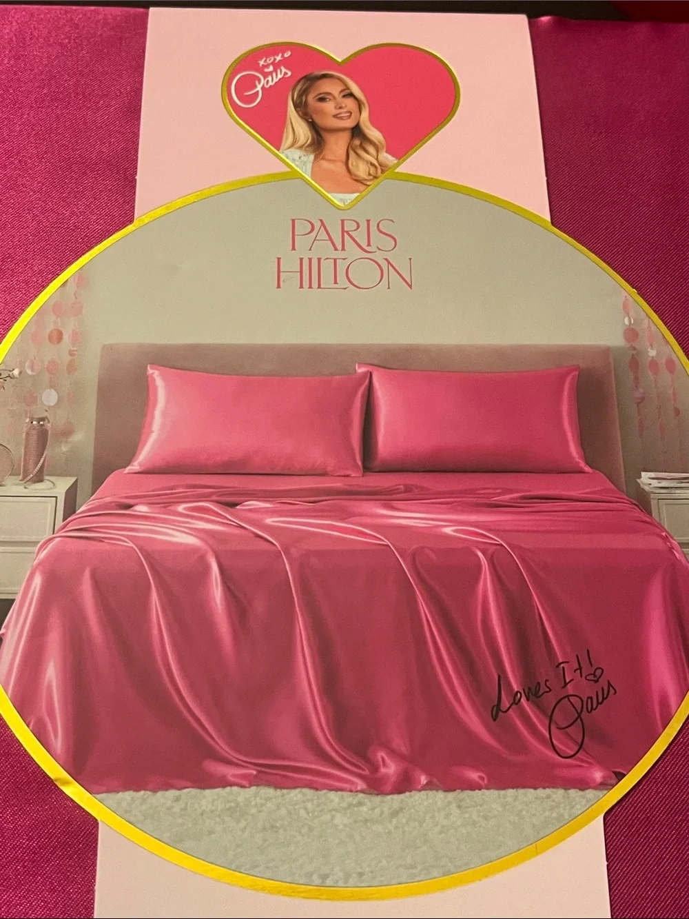 Paris Hilton Satin Sheet Set Queen Fuchsia new Flat, Fitted and 2 Pillowcases